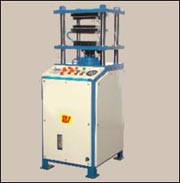 Hydraulic Press For Plastic Chips - Pigment powder